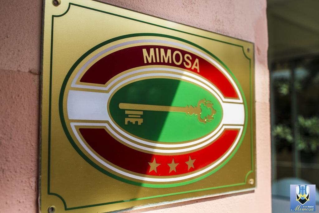 Hotel Mimosa Споторно Екстер'єр фото
